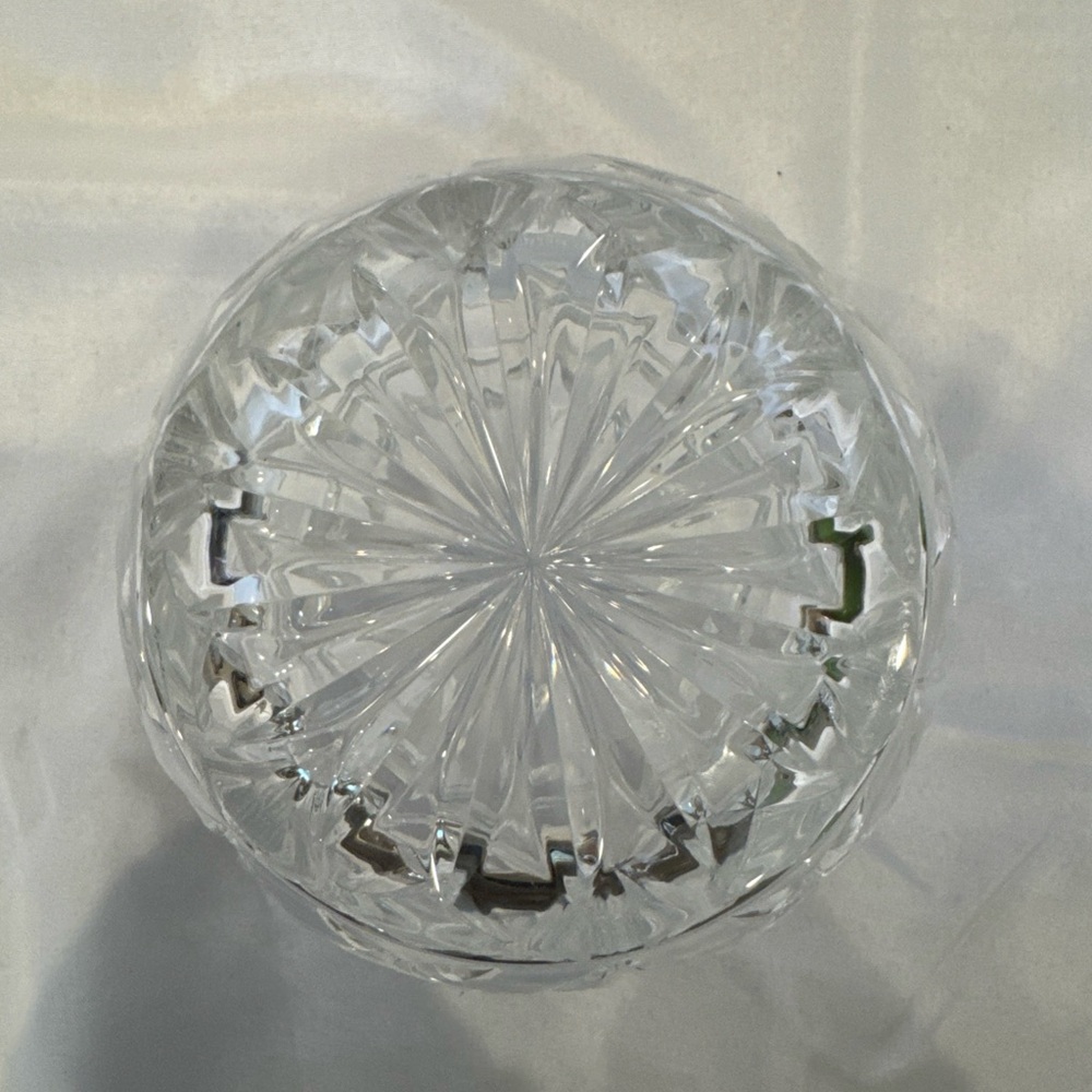 Elegant Waterford Crystal Cut Glass Flower Vase Brookside Pattern, 6.5” Tall - Picture 5 of 9
